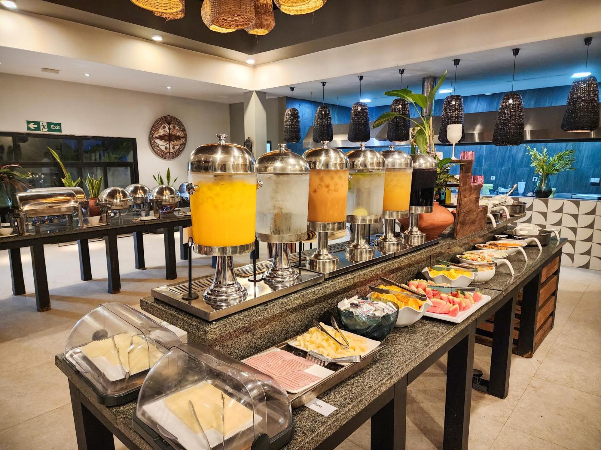 Sunprime Tamala Beach Kotu Exterior foto
